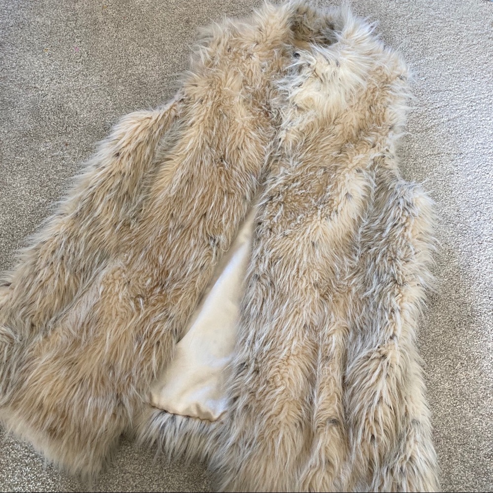 Rachel Zoe Faux Fur Vest Small